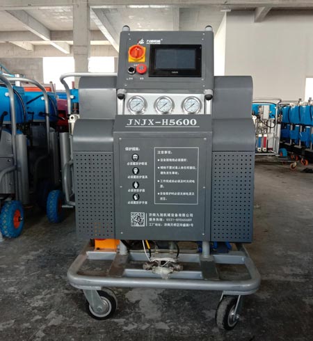 聚氨酯噴涂發(fā)泡機(jī)多少錢(qián)能買(mǎi)一臺(tái)(圖3) H5600觸摸屏控制澆注噴涂發(fā)泡機(jī)