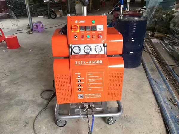電廠垃圾車(chē)車(chē)廂防腐聚脲涂料 雙組分聚脲噴涂機(jī)(圖2) H5600聚脲噴涂機(jī)